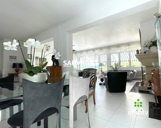  Maison � vendre 9 pi�ces 275 m�