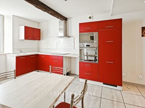   Maison de  village r�nov�e, lumineuse,  4 chambres Maison - 5 pi�ce(s) - 97 m�