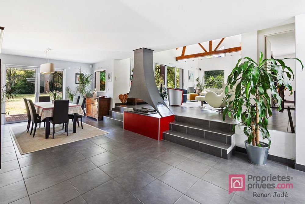 � vendre  Maison Sautron (44880)