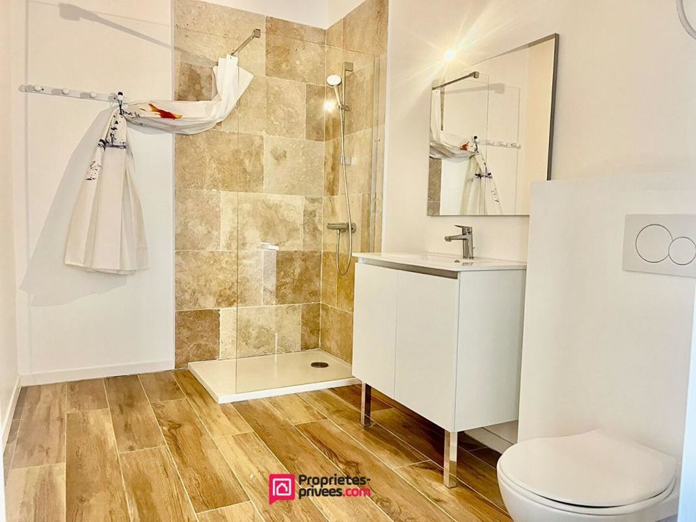 � vendre  Maison Banon (04150)