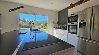  Villa � vendre 5 pi�ces 140 m�