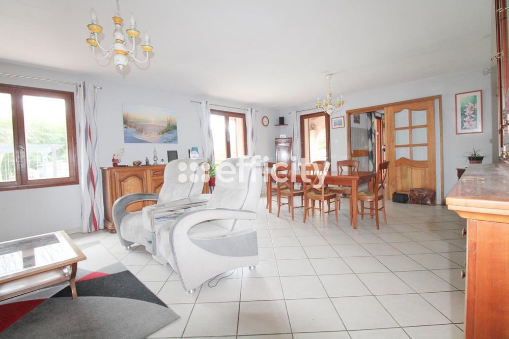 � vendre  Maison Auriol (13390)