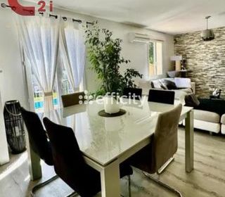  Maison � vendre 7 pi�ces 203 m�