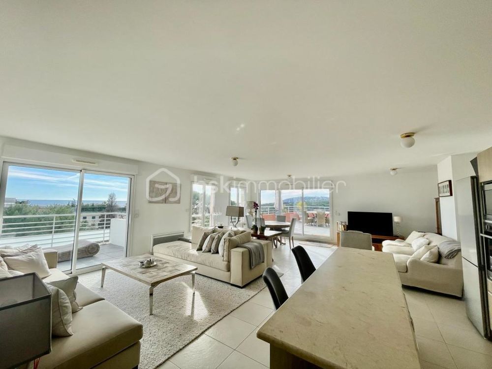 � vendre  Appartement Antibes (06600)