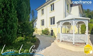  Propri�t�/ch�teau � vendre 8 pi�ces 181 m�