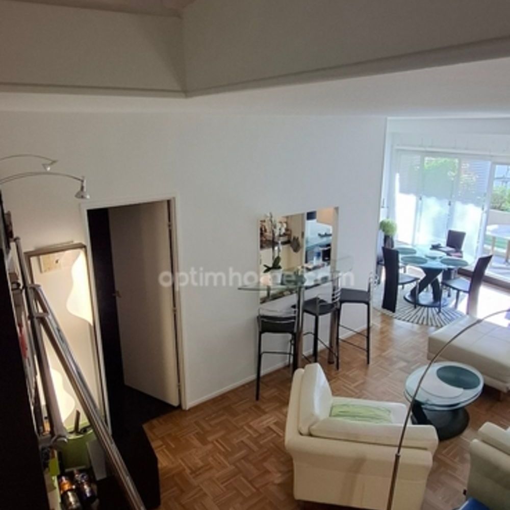 � vendre  Appartement Versailles (78000)