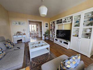  Appartement � vendre 4 pi�ces 99 m�