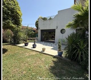  Maison � vendre 7 pi�ces 250 m�