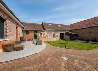  Maison � vendre 8 pi�ces 190 m�