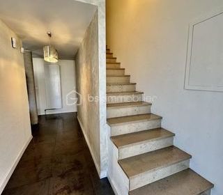  Maison � vendre 10 pi�ces 250 m�