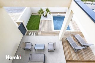  Maison 4 pi�ces 108 m� Uzes