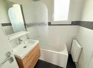  Appartement � vendre 4 pi�ces 73 m�