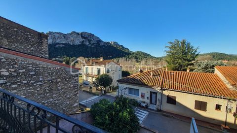   MAISON DE VILLAGE - 3 CHAMBRES - TERRASSE - GARAGE Maison - 4 pi�ce(s) - 104 m�