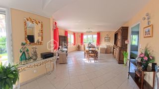  Maison � vendre 10 pi�ces 250 m�