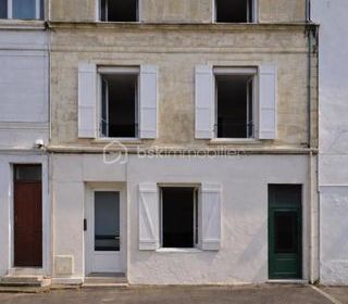  Immeuble � vendre 12 pi�ces 215 m�