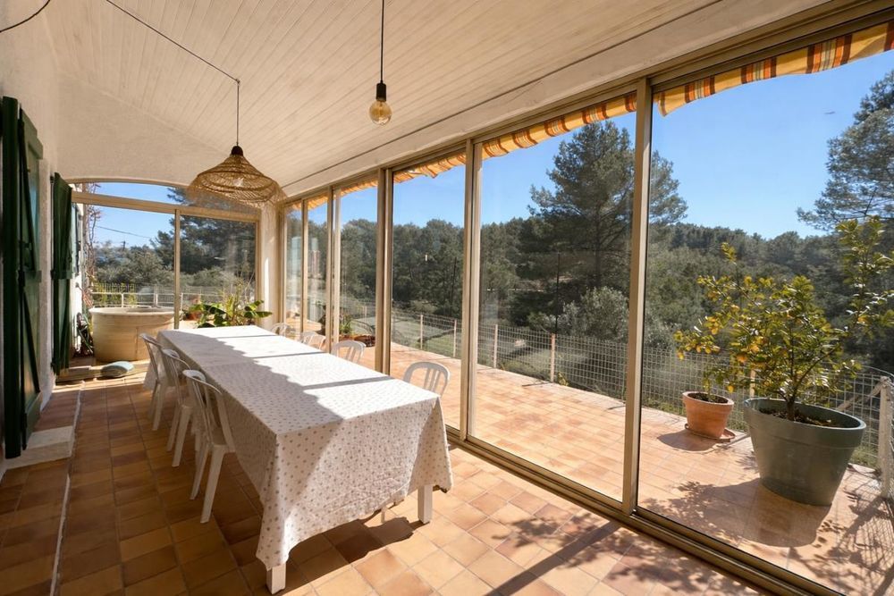 � vendre  Villa Cuers (83390)