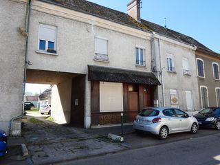  Immeuble � vendre 15 + pi�ces 460 m�