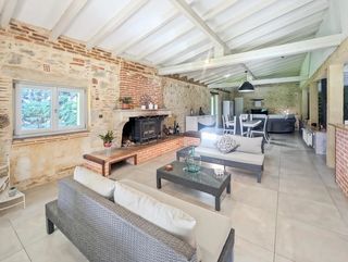  Maison � vendre 7 pi�ces 252 m�