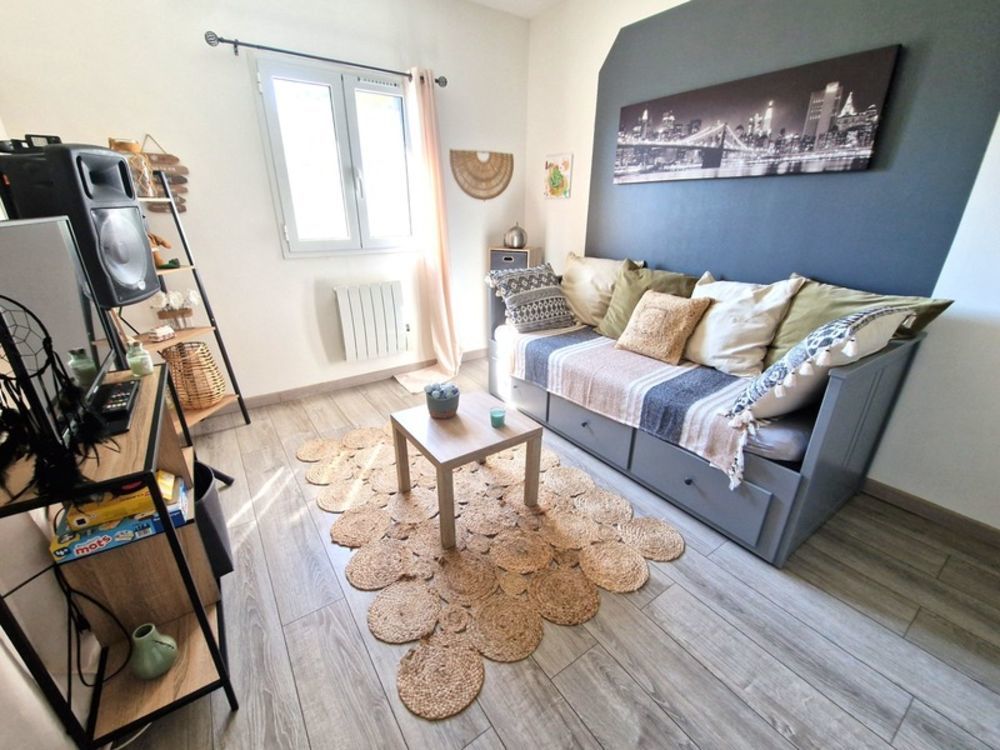 � vendre  Villa La Roquette-sur-Var (06670)