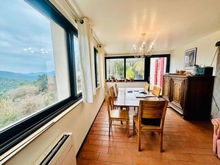  Maison � vendre 8 pi�ces 211 m�