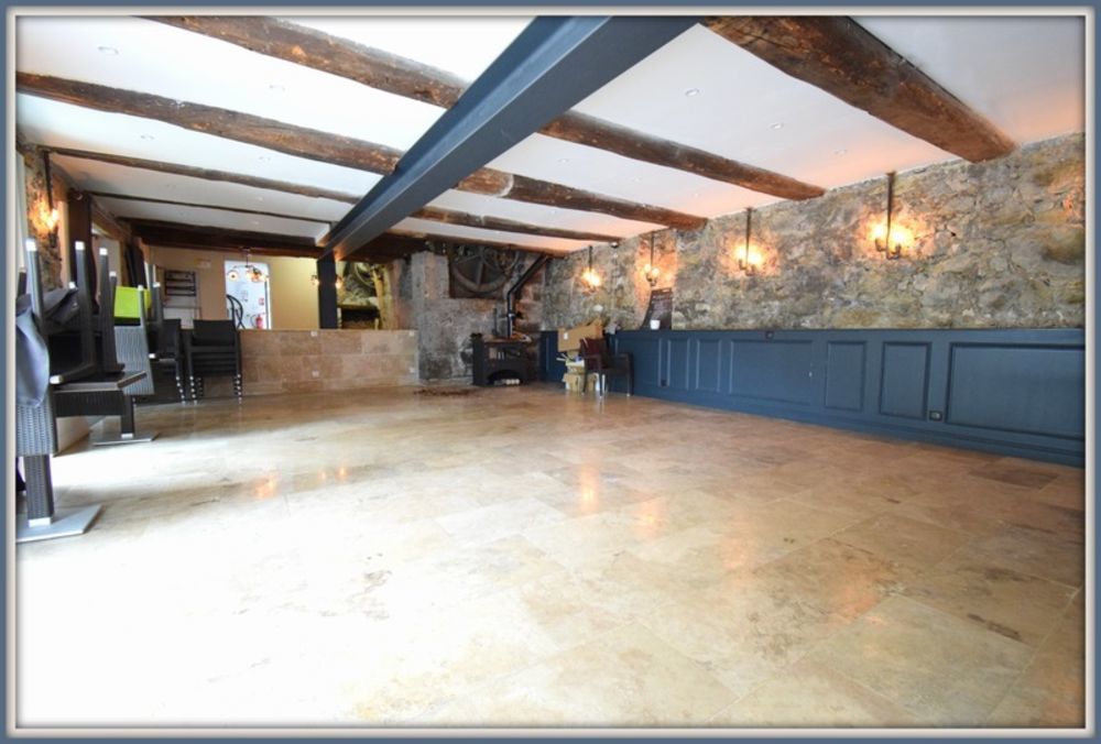 � vendre  Propri�t�/ch�teau Castellane (04120)