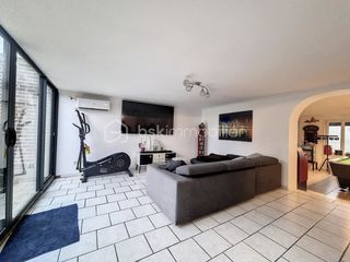  Maison � vendre 8 pi�ces 165 m�