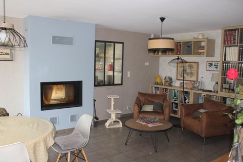   Maison  7 pi�ce(s) 147 m2 Maison - 7 pi�ce(s) - 147 m�