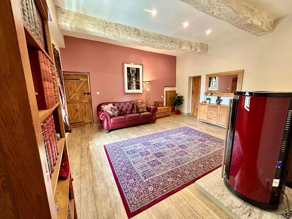 � vendre  Propri�t�/ch�teau Saint-Hilaire-des-Loges (85240)