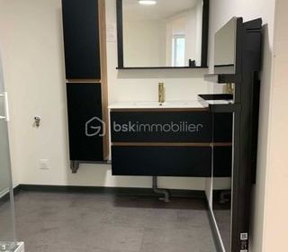  Immeuble � vendre 10 pi�ces 155 m�