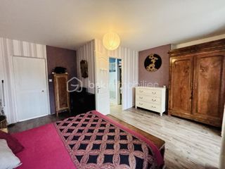  Propri�t�/ch�teau � vendre 11 pi�ces 250 m�