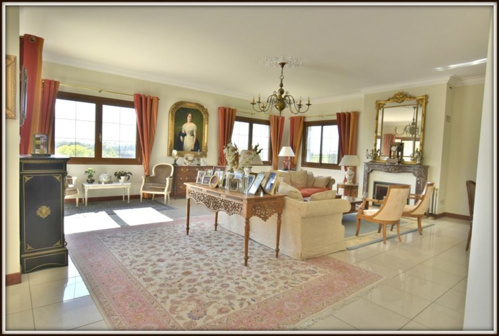 � vendre  Propri�t�/ch�teau Dax (40100)