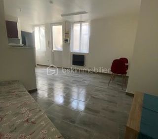  Immeuble � vendre 12 pi�ces 265 m�