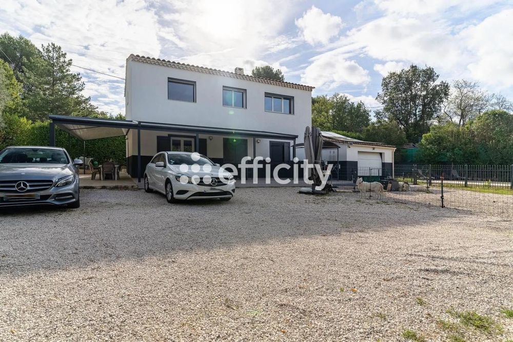 � vendre  Maison Mimet (13105)