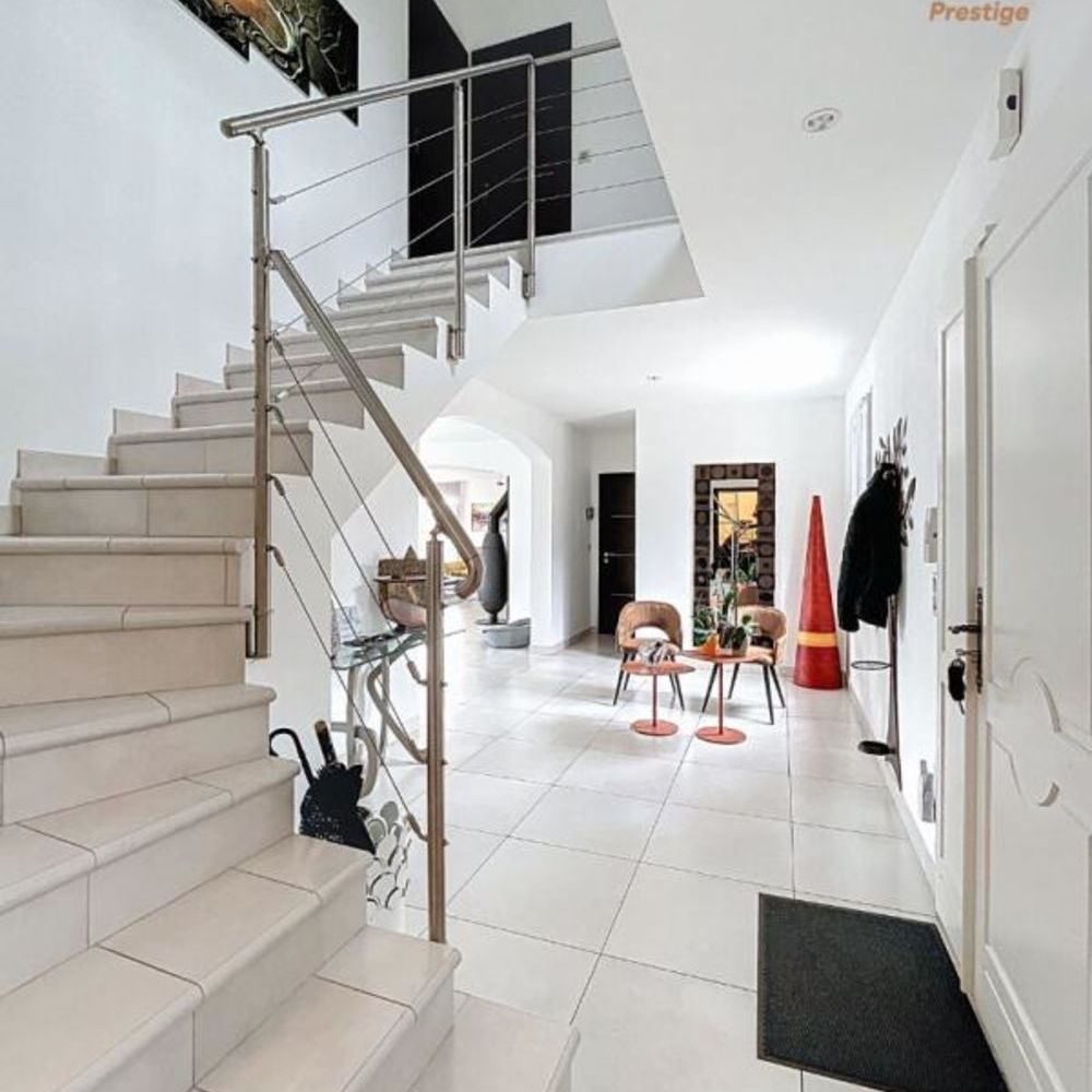 � vendre  Villa Saint-Maximin-la-Sainte-Baume (83470)