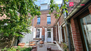  Maison � vendre 10 pi�ces 236 m�