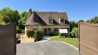  Maison � vendre 10 pi�ces 243 m�