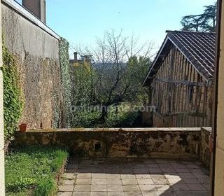  Immeuble � vendre 8 pi�ces 220 m�