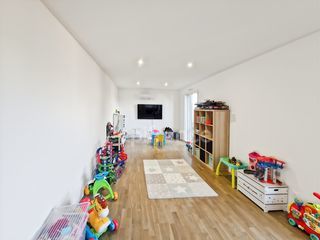  Maison � vendre 6 pi�ces 240 m�