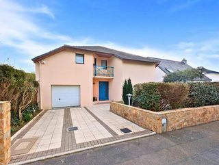  Maison � vendre 4 pi�ces 110 m�