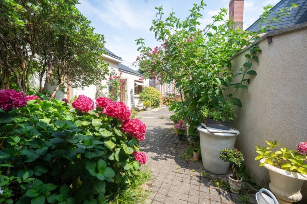 � vendre  Maison Angers (49100)