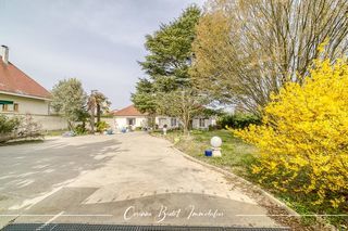  Villa � vendre 8 pi�ces 320 m�