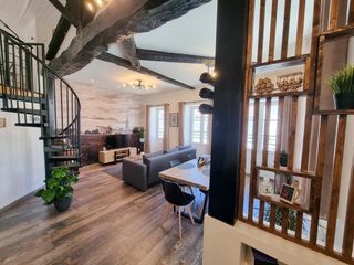  Immeuble � vendre 5 pi�ces 104 m�