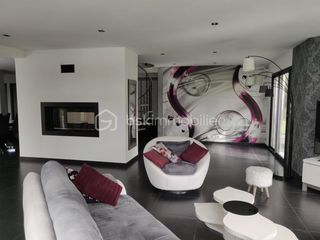  Propri�t�/ch�teau � vendre 6 pi�ces 197 m�