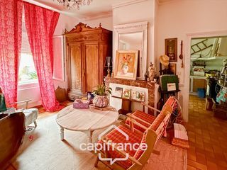  Immeuble � vendre 12 pi�ces 283 m�