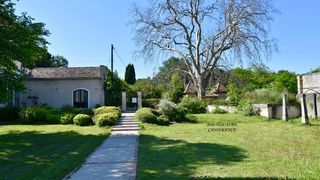  Propri�t�/ch�teau � vendre 15 + pi�ces 675 m�