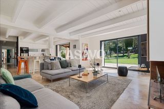  Propri�t�/ch�teau � vendre 6 pi�ces 210 m�