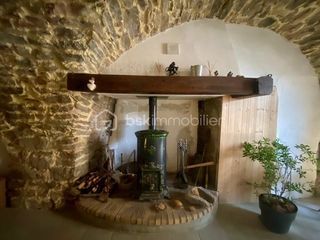  Propri�t�/ch�teau � vendre 7 pi�ces 290 m�