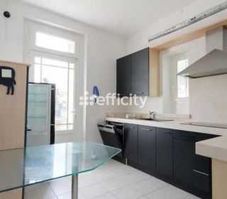  Propri�t�/ch�teau � vendre 11 pi�ces 167 m�