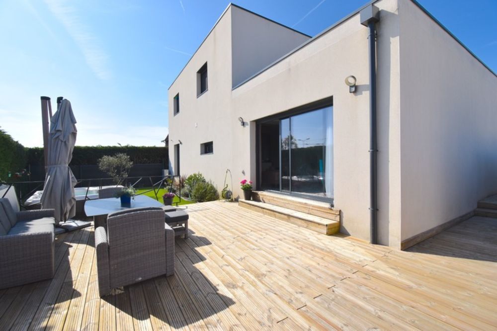 � vendre  Maison Dardilly (69570)