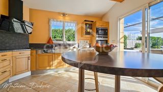  Propri�t�/ch�teau � vendre 12 pi�ces 345 m�